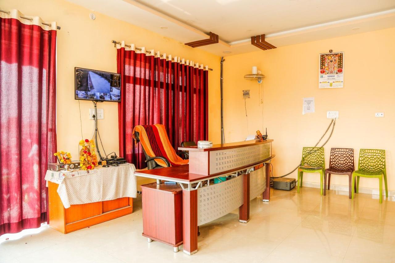 Oyo 23367 Farmsgreen Resort And Restaurant Orchha Esterno foto
